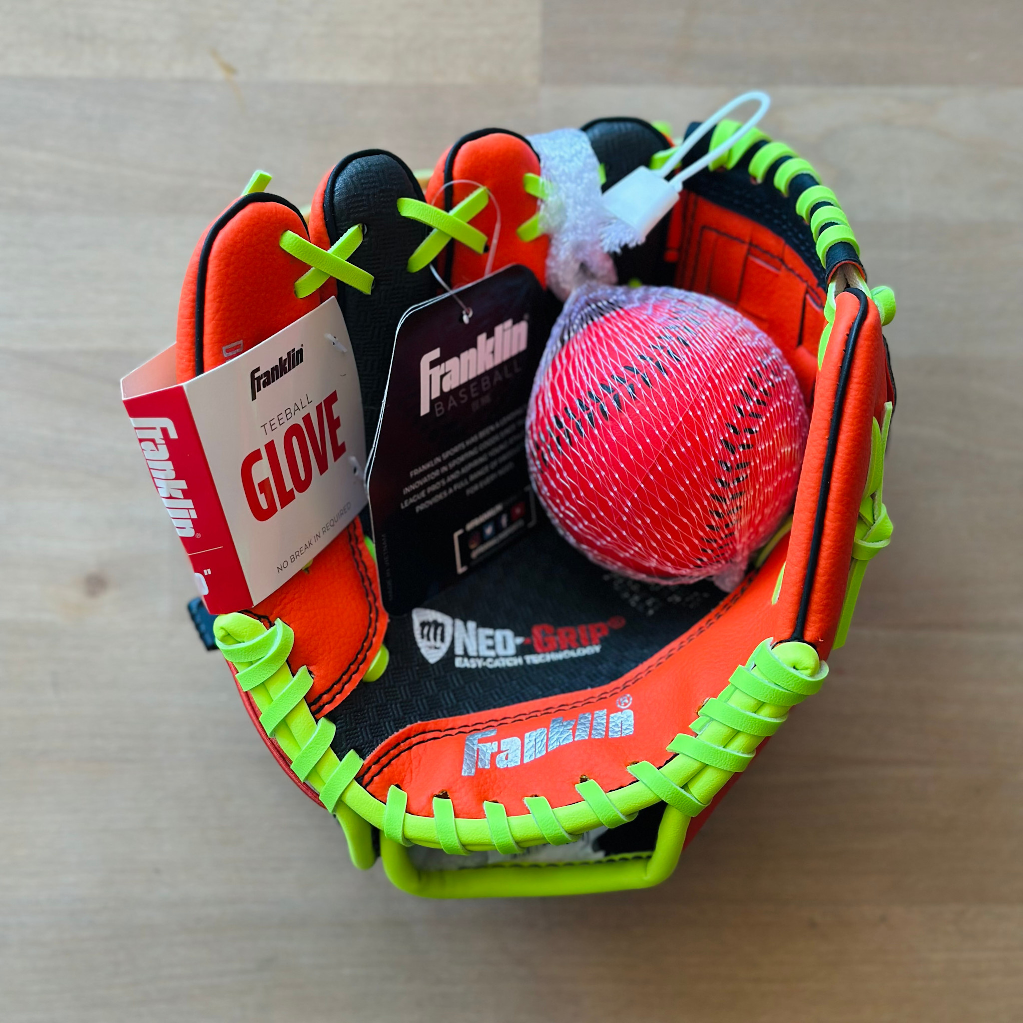 Teeball Glove (Left Red)