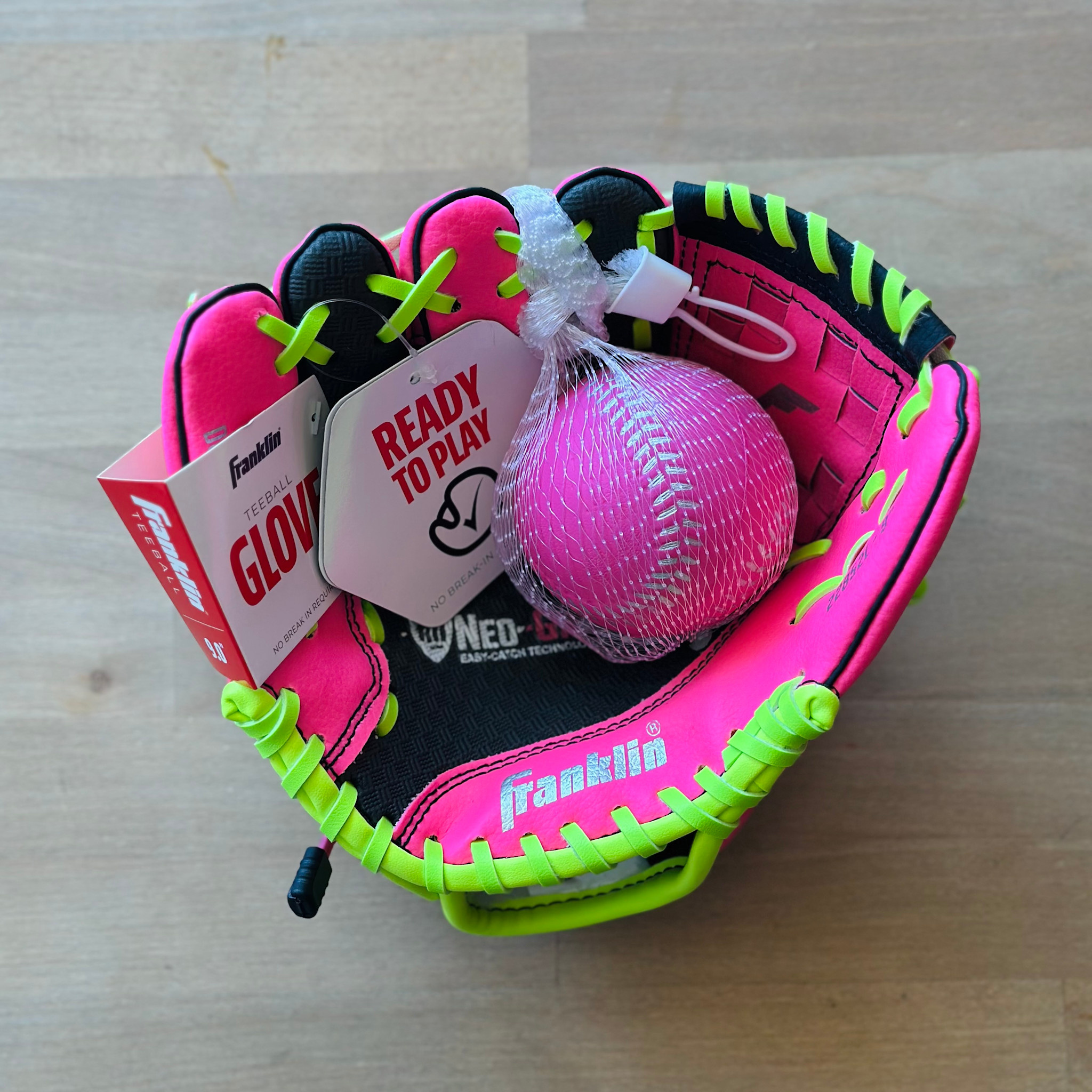 Teeball Glove (Left Pink)