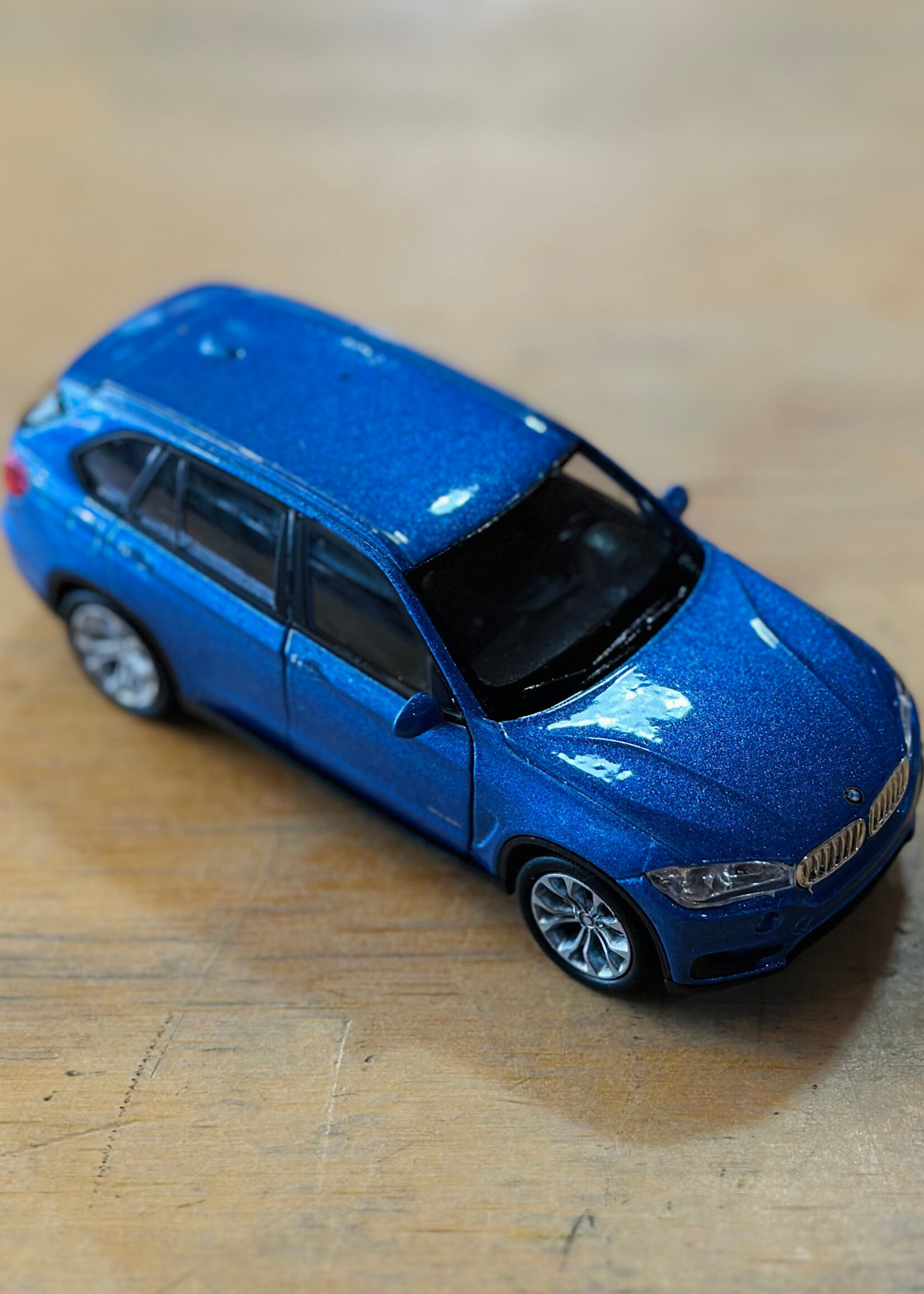 The Toy Network Die-Cast Pull Back SUV Series