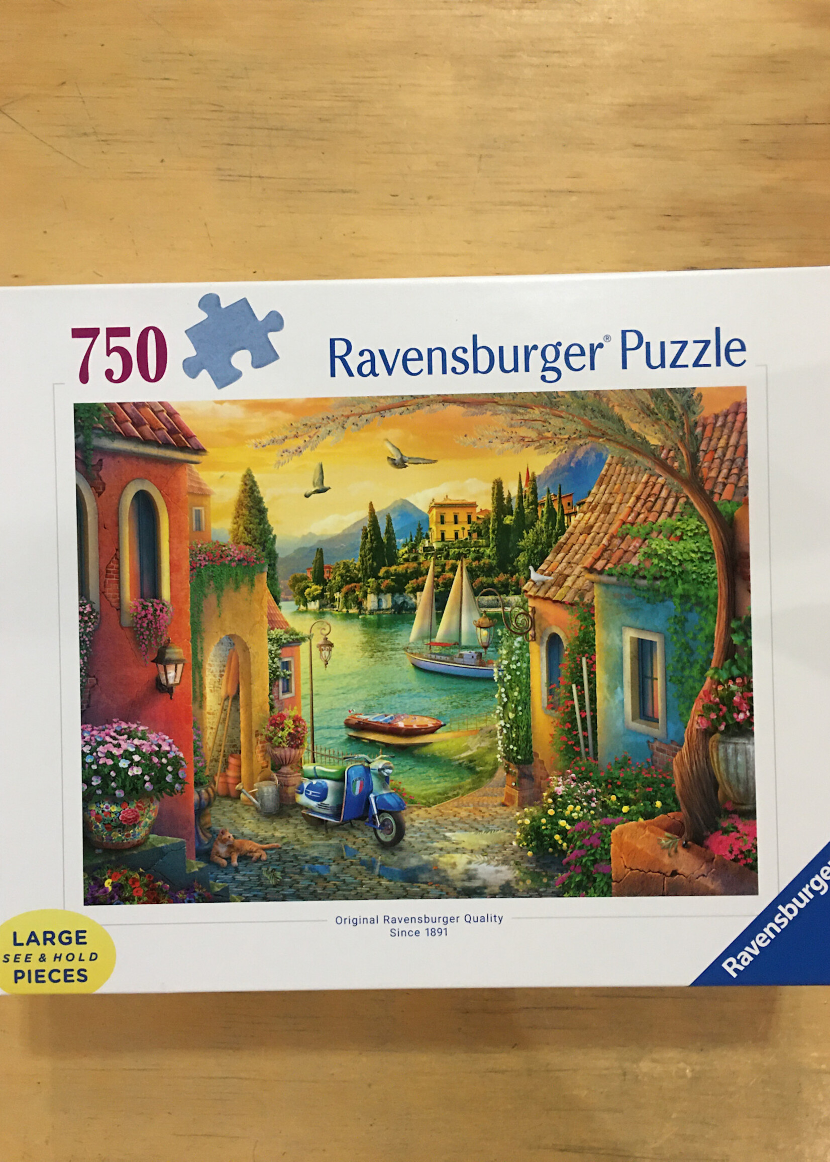 Ravensburger Puzzle - European Villa Views 750 Pc.