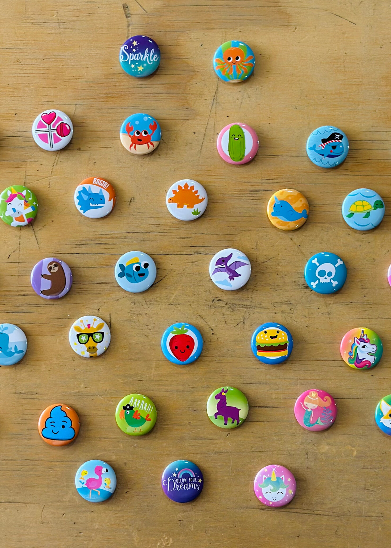 Oriental Trading OT Mega Fun Mix Buttons