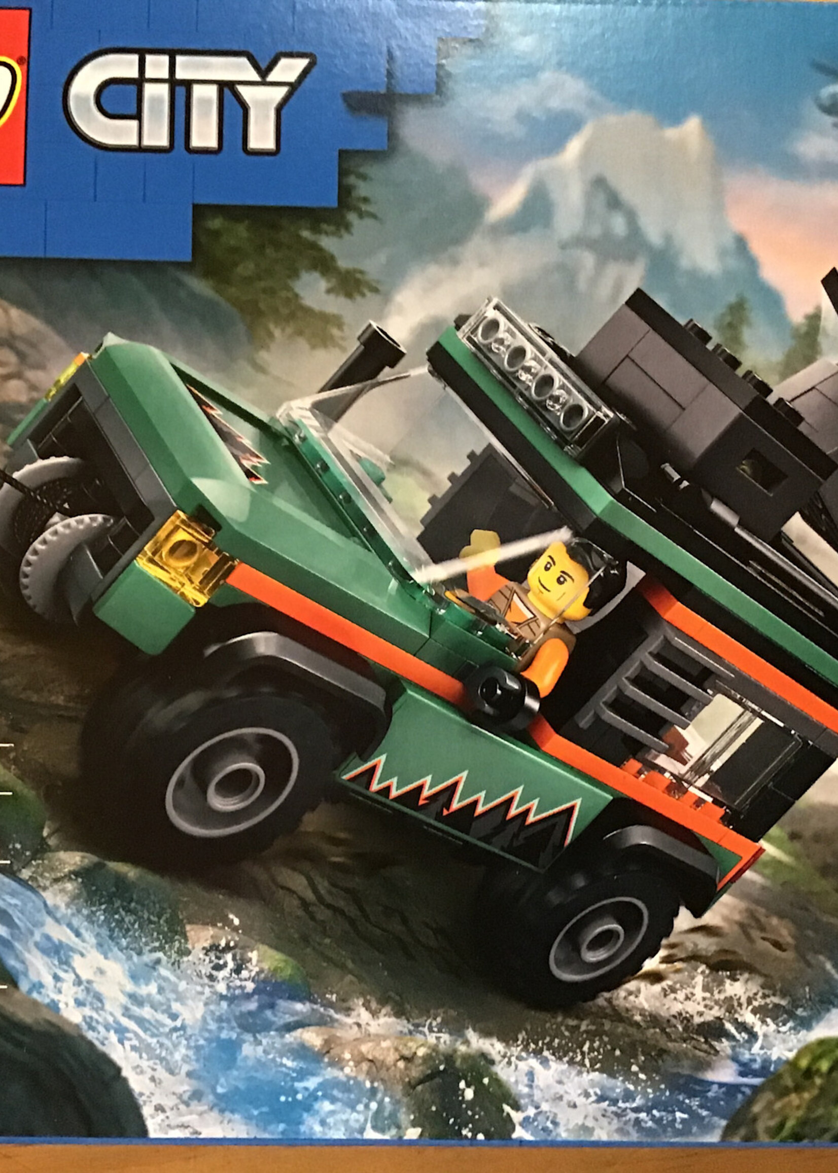LEGO City Lego off road mountain truck