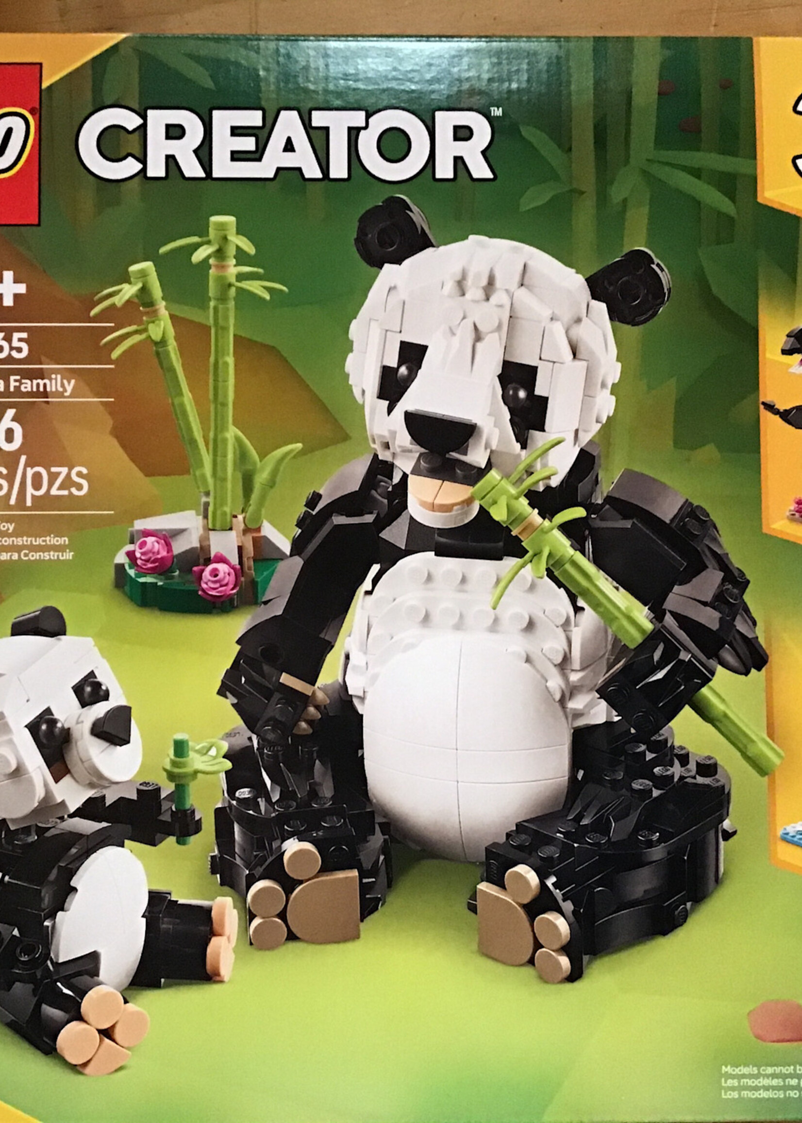 Lego creator panda family