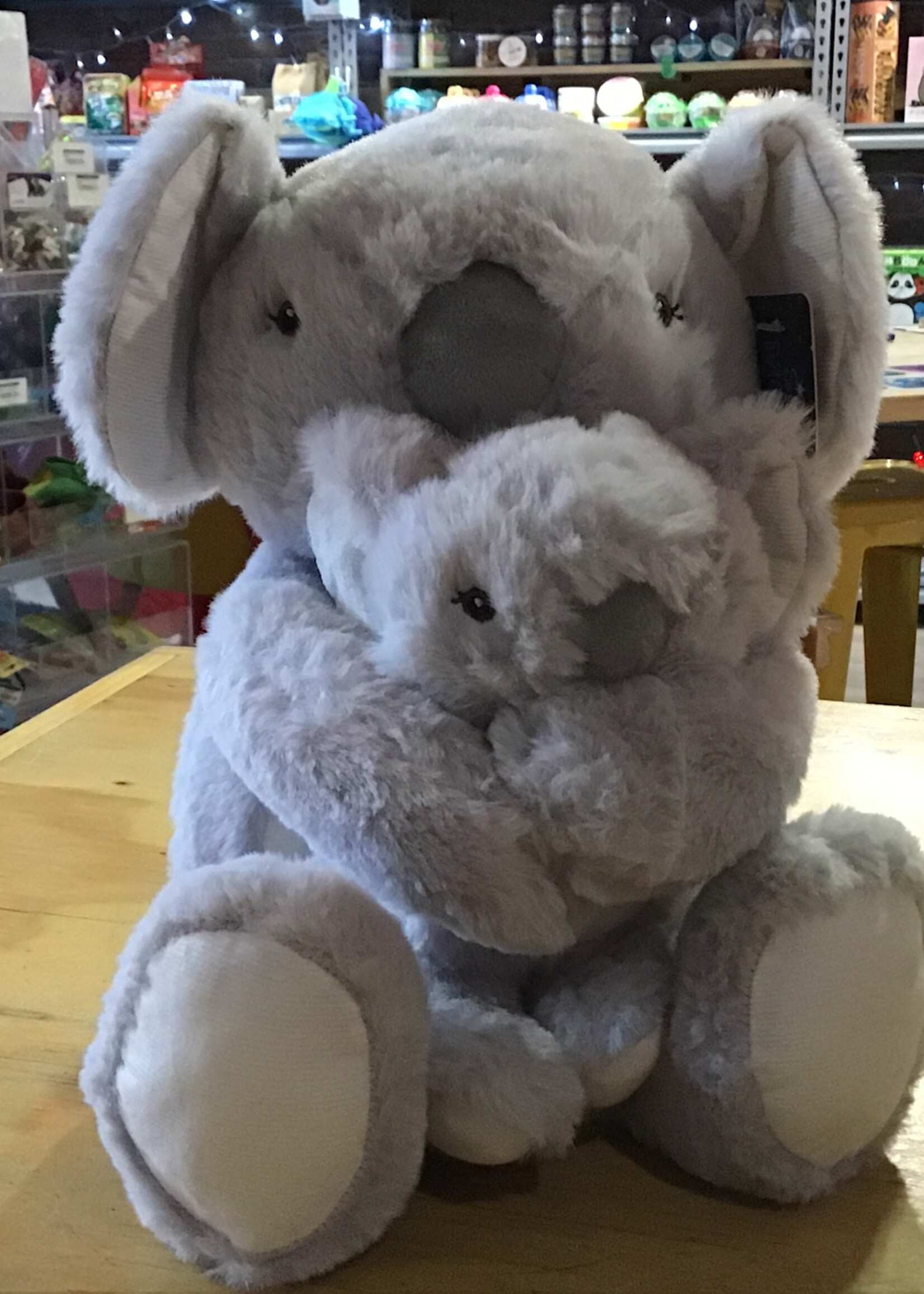 Tri-Action Toys Snooze Monsters- Koala & Baby