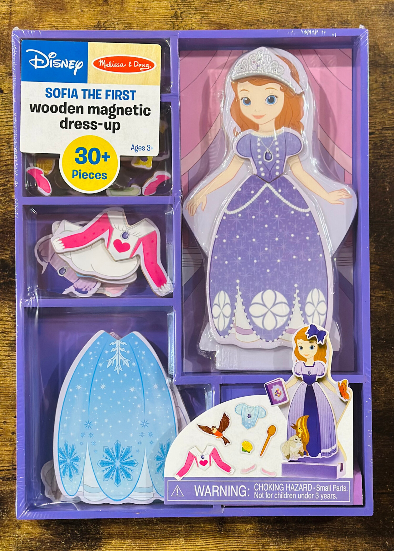 Melissa & Doug Disney Magnetic Dress-Up (Sofia the First)