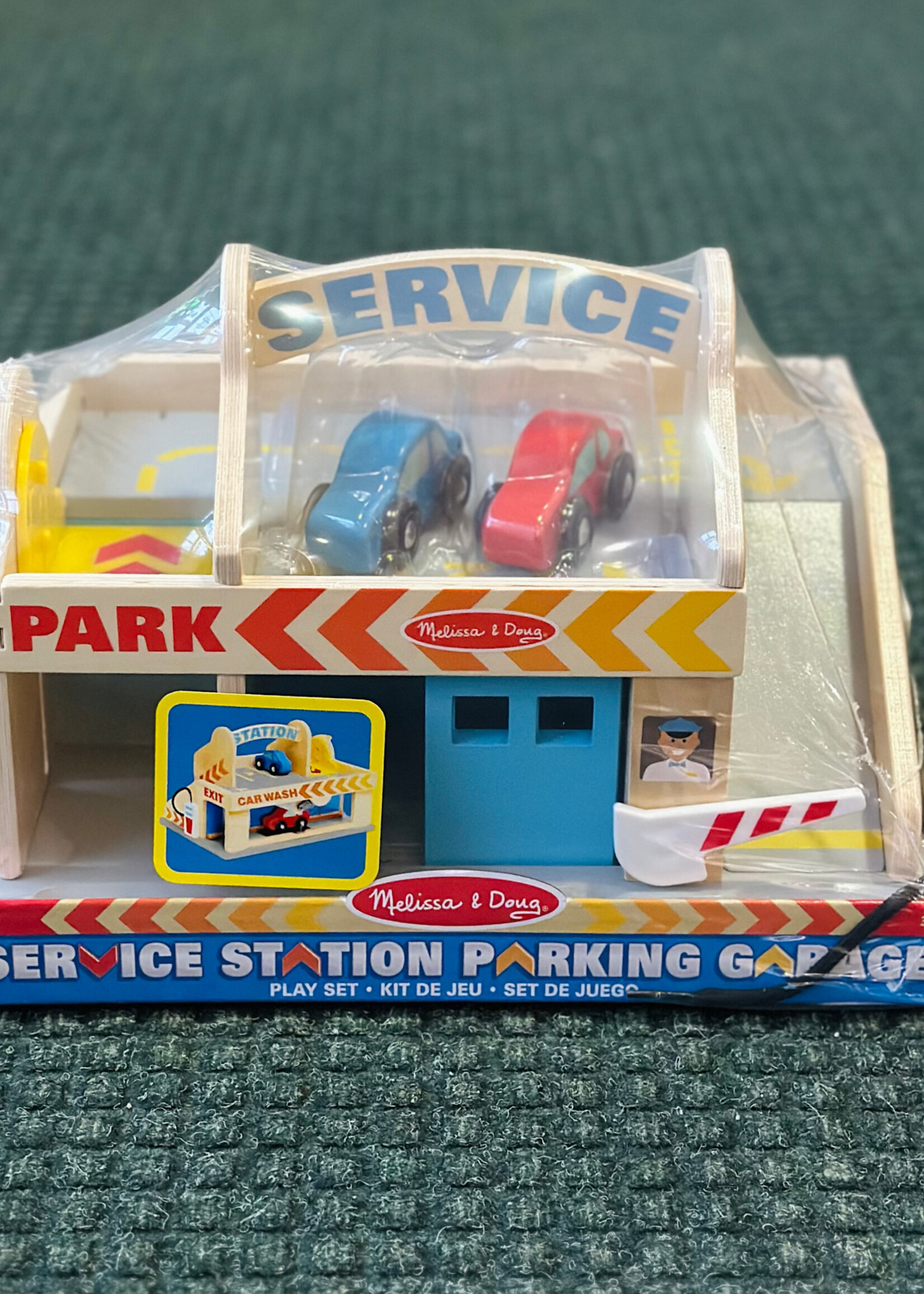 Melissa & Doug Service Station Parking Garage