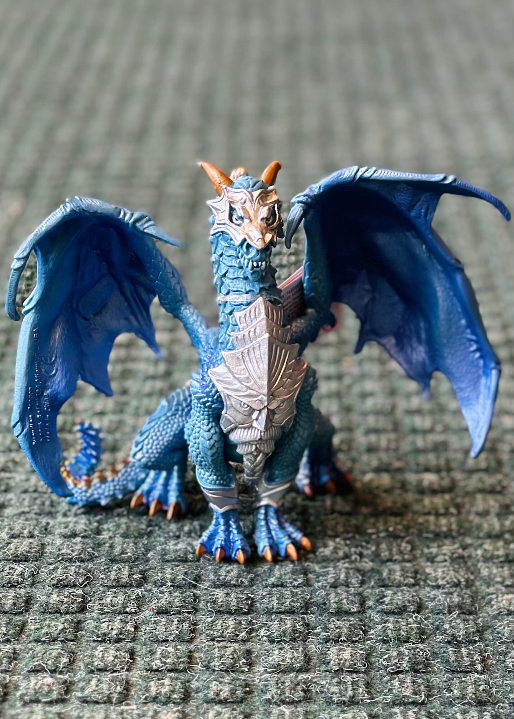 Safari Safari - Guardian Dragon