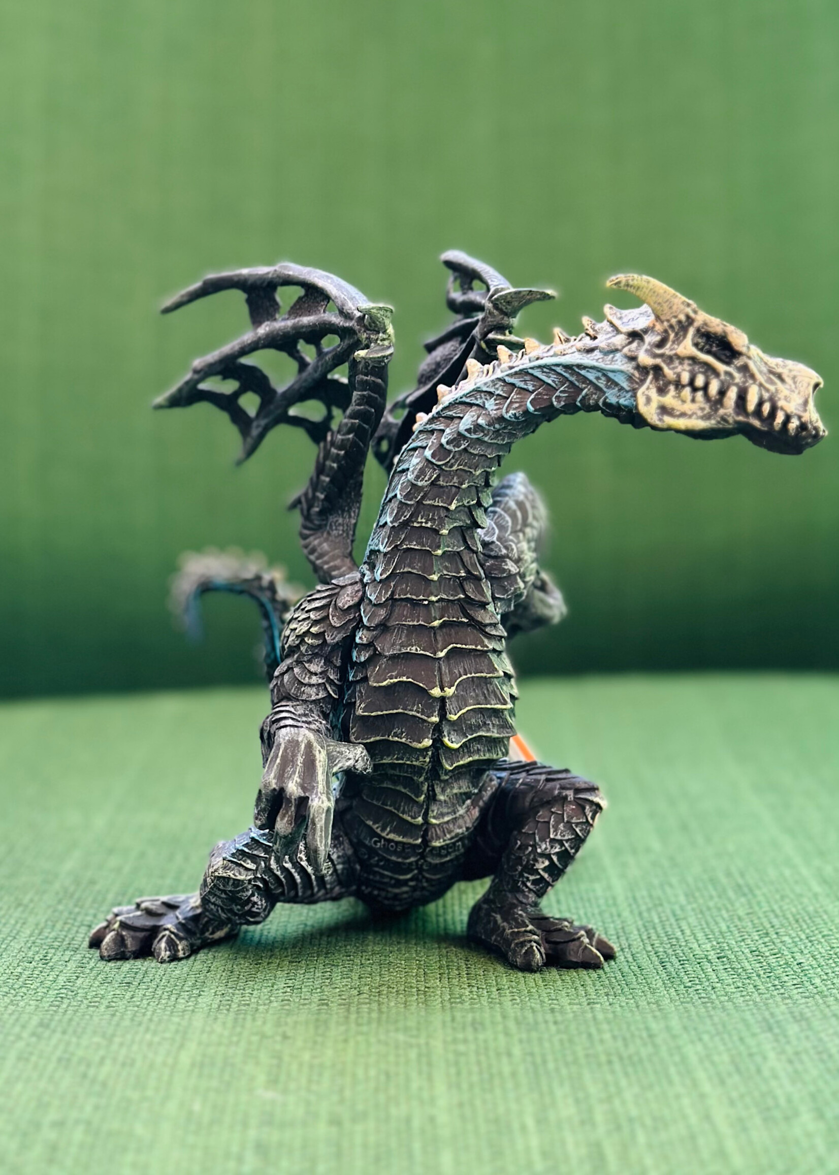 Safari Safari - Ghost Dragon