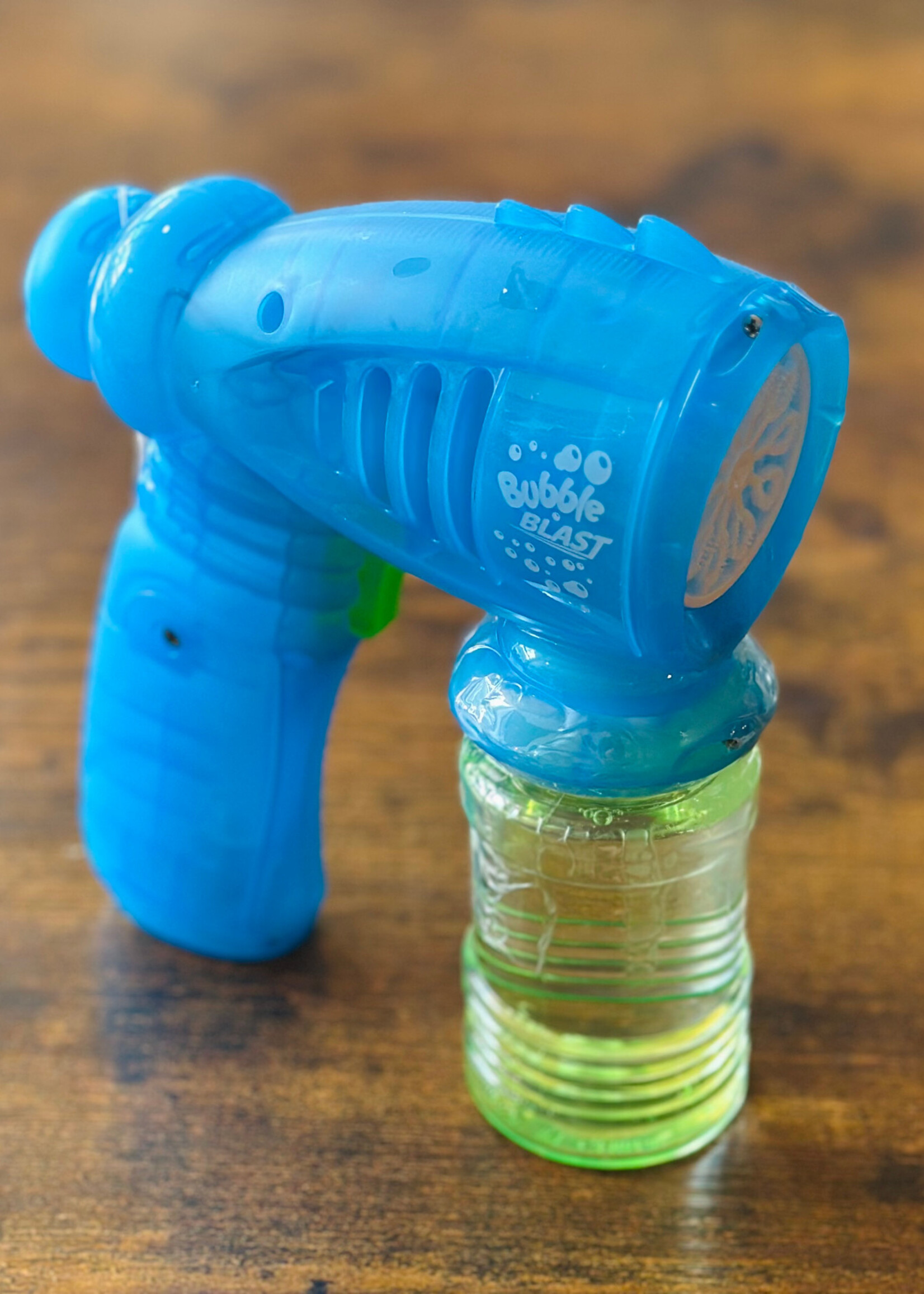 Light-Up Bubble Blaster