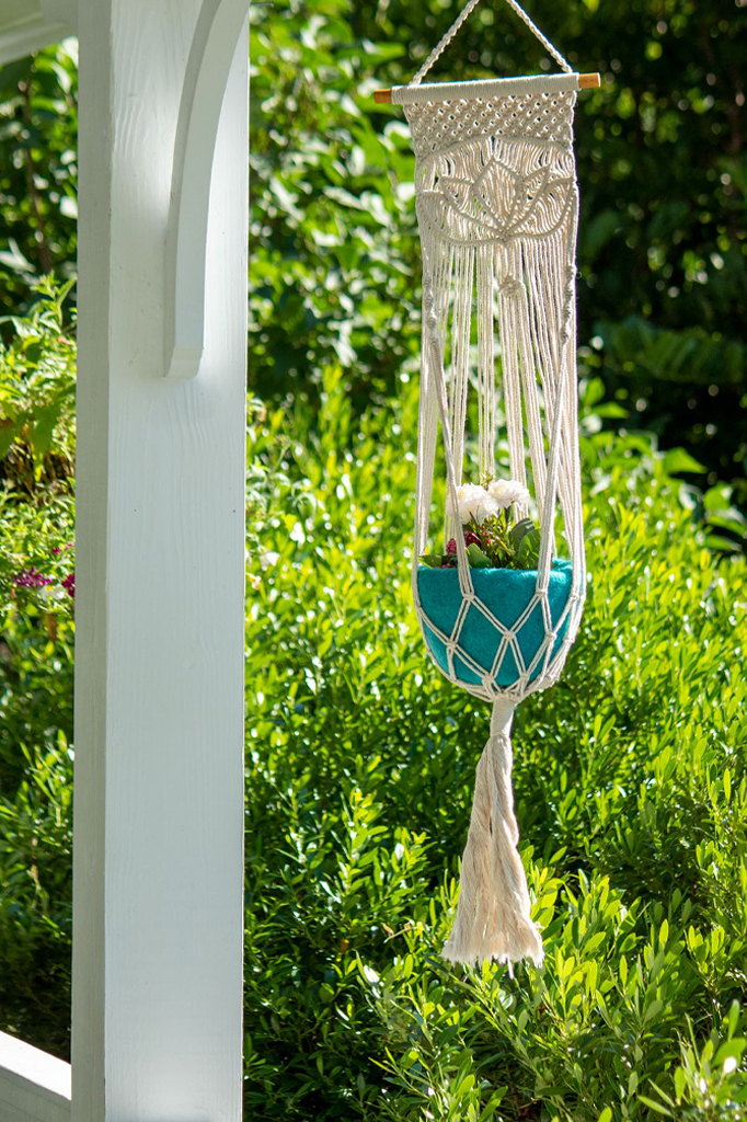 Macrame Plant Hanger - Lotus