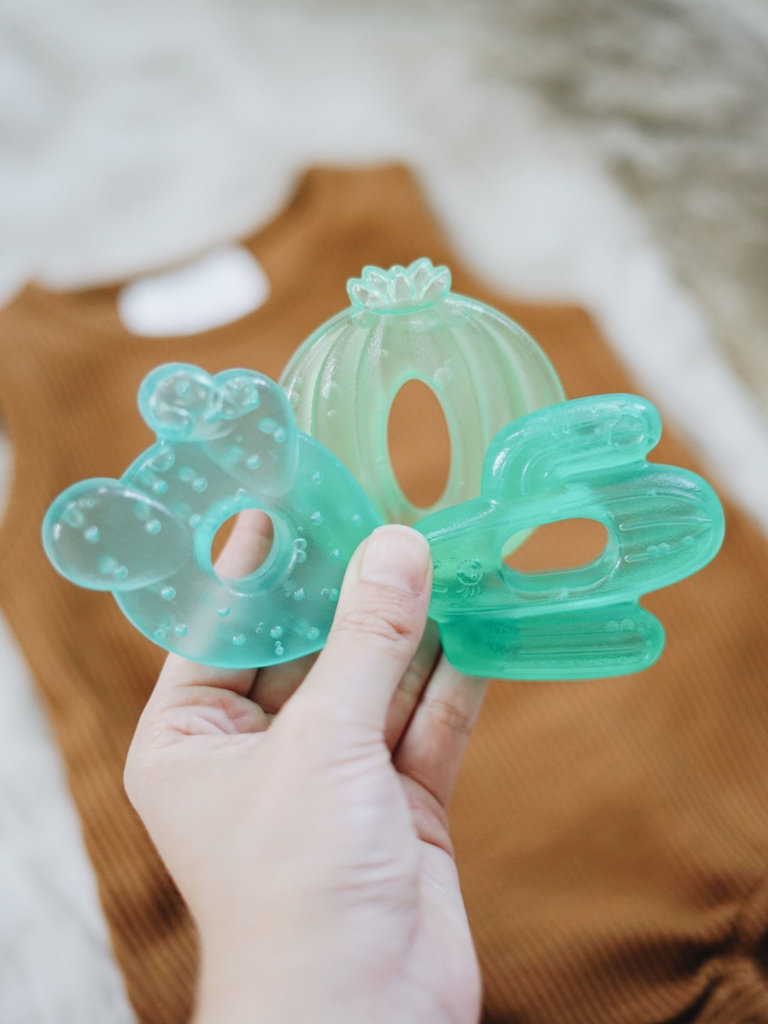 Itzy Ritzy Cutie Coolers Water-Filled Teethers