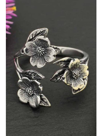 Dogwood & Leaf Silver Ring Dogwood & Leaf Silver Ring