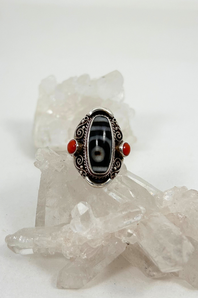 Tibetan Dzi Agate & Coral Ring