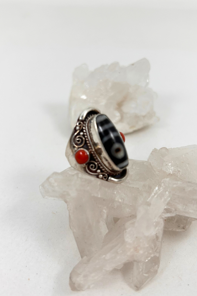 Tibetan Dzi Agate & Coral Ring