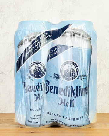 Benediktiner Helles Lagerbier 4pk