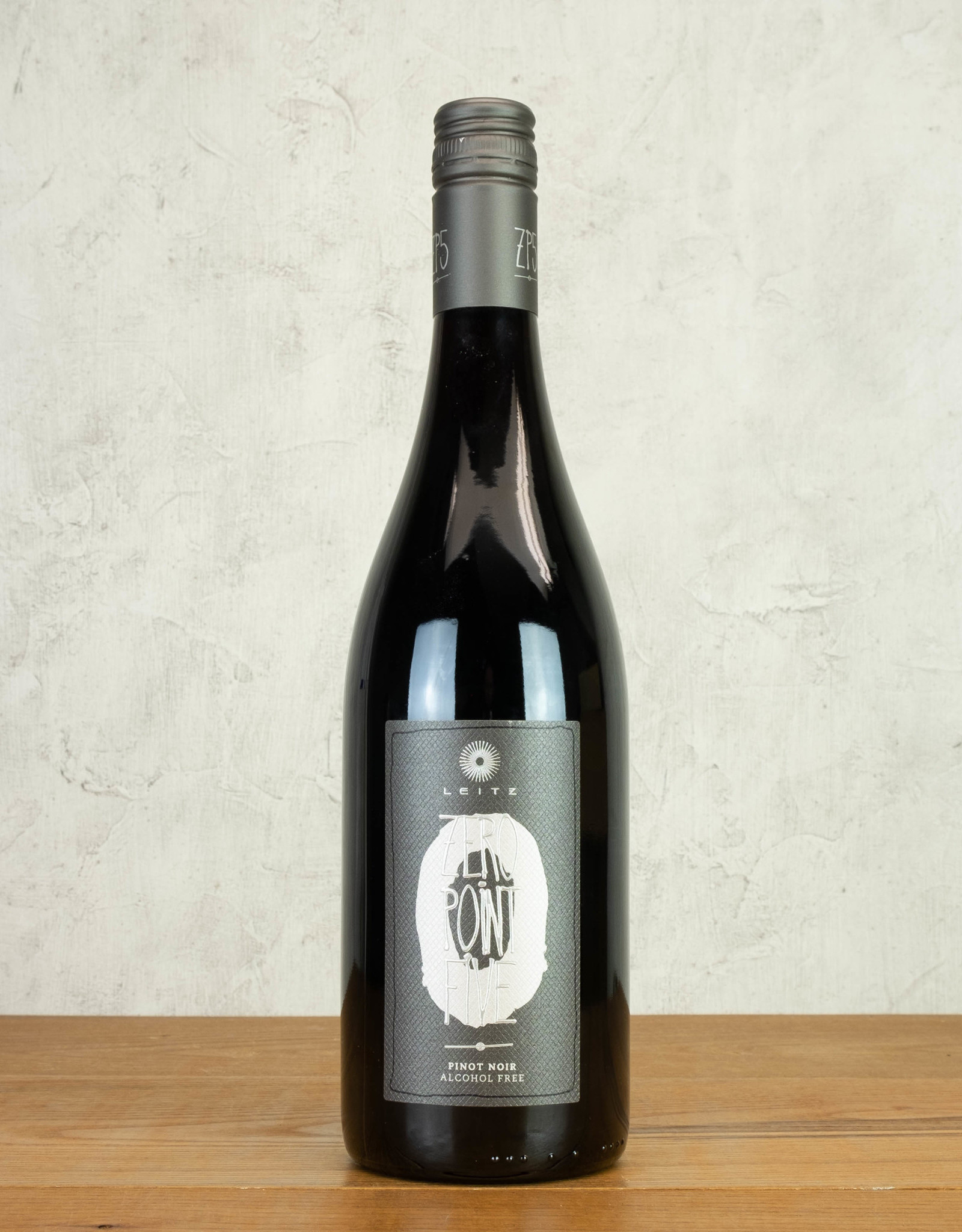 Leitz Zero Point Five Pinot Noir