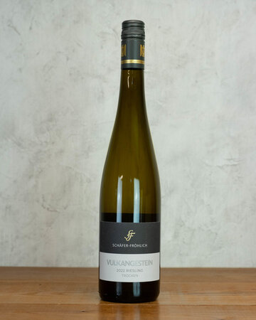 Schafer-Frohlich Vulkangestein Riesling Trocken