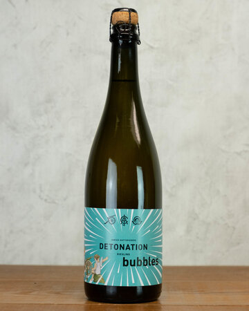 Immich-Batterieberg Detonation Riesling Bubbles