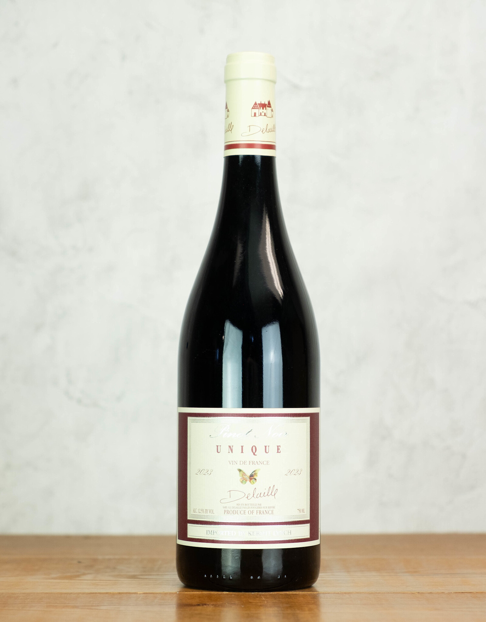 Domaine du Salvard Unique Pinot Noir