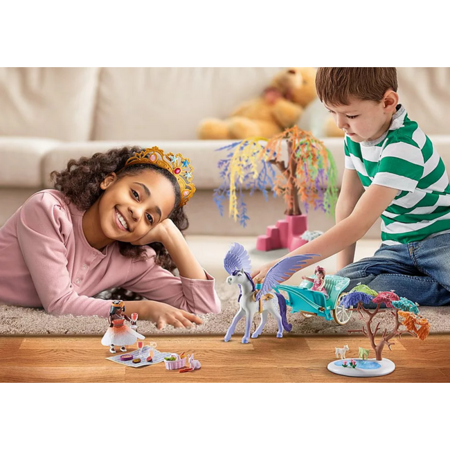 Playmobil Magic 71246 Picnic with Pegasus Carriage