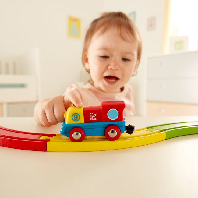 Hape - Brave Little Engine E3820