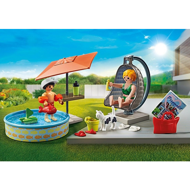 Playmobil myLife Starter Pack - Splashing Fun in The Garden 71476