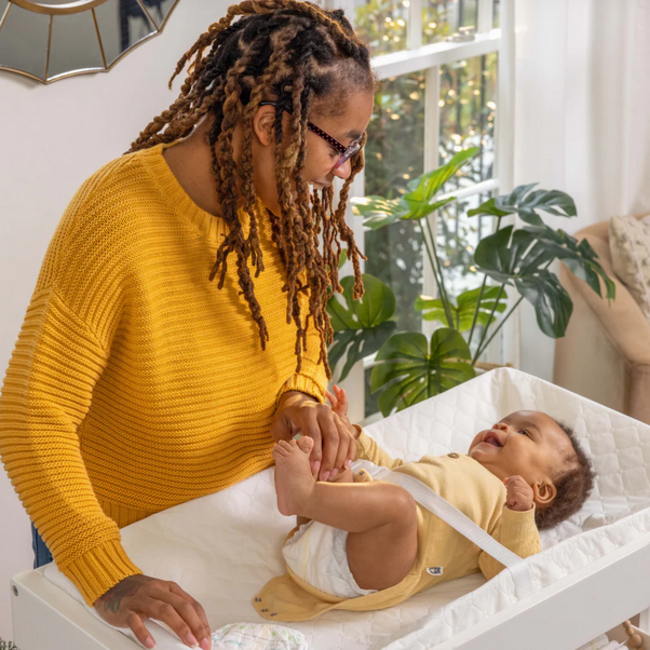 Ingenuity - Summer Four-Sided Changing Pad Kll92167