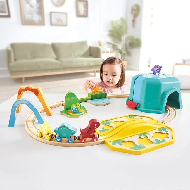 Hape - Dinosaur Train Bucket Set E3828