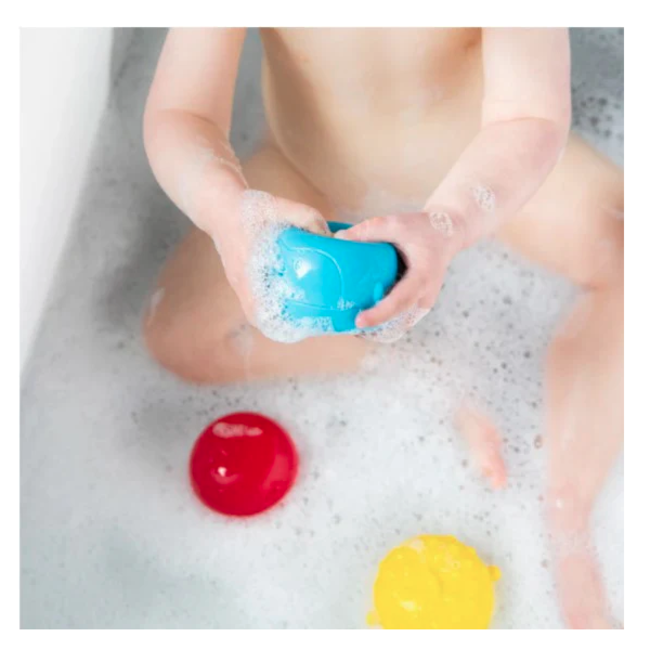Ubbi Squeeze N' Switch Bath Toys