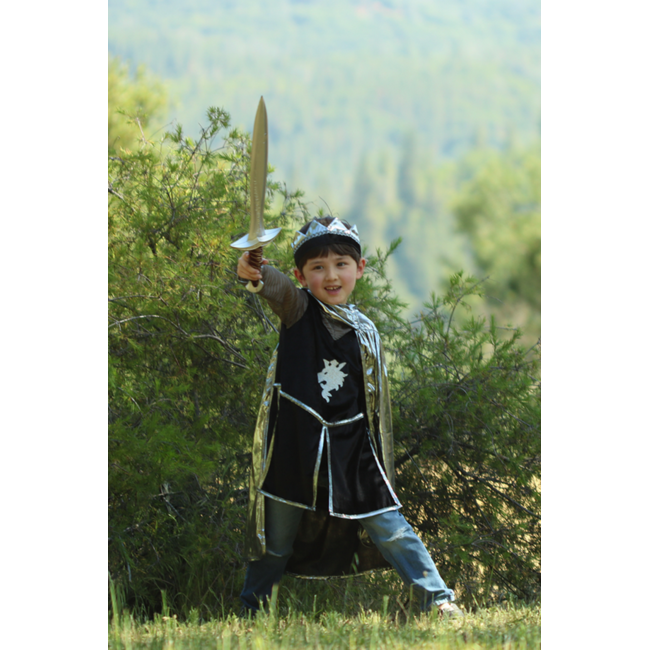 Great Pretenders Silver Knight W/Tunic, Cape & Crown  Size 5-6