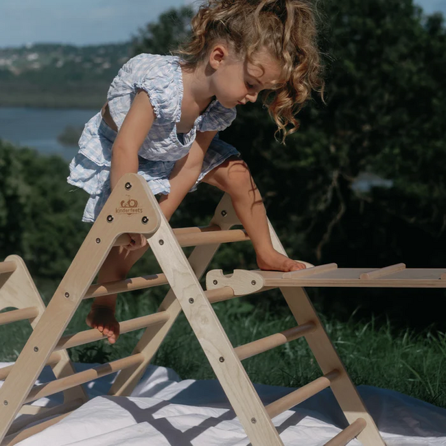 Fire the Imagination Kinderfeets - Pikler Triangle Medium