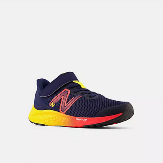 New Balance New Balance - Little Kid Fresh Foam Arishi v4 Bungee Lace with Top Strap ( TEAM NAVY with ELECTRIC RED and Egg Yolk PAARIKB4)