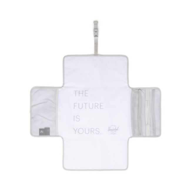 Herschel Sprout Change Mat Grey Crosshatch