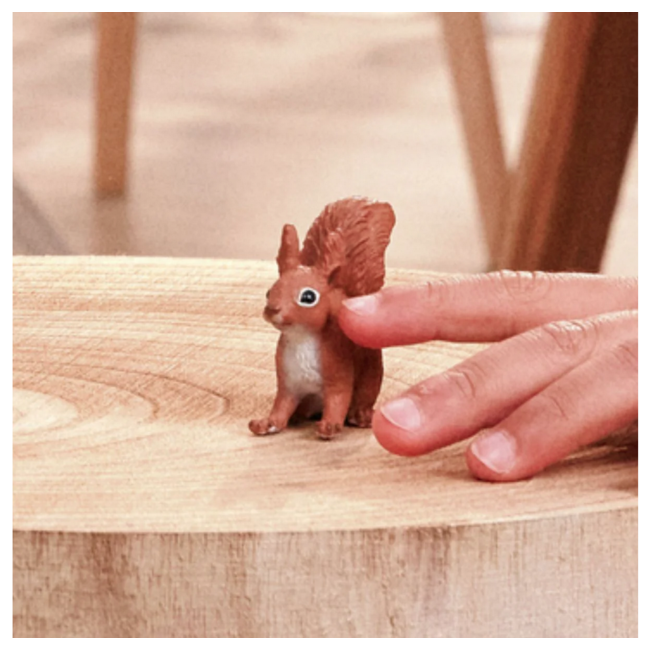 Schleich Wildlife Green Dot Squirrel 14936