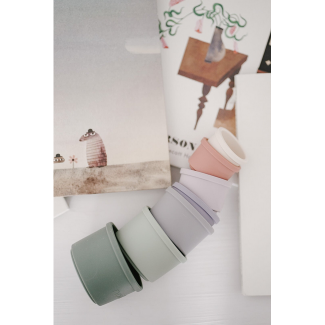 Nouka  Silicone Stacking Cups - Bloom Set