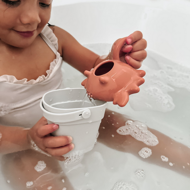 Nouka Animal Bath Toys - Scoop & Sprinkle - By The Sea