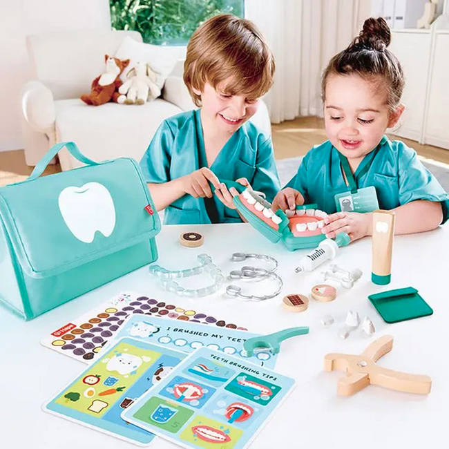 Hape - Super Smile Dental Clinic Set