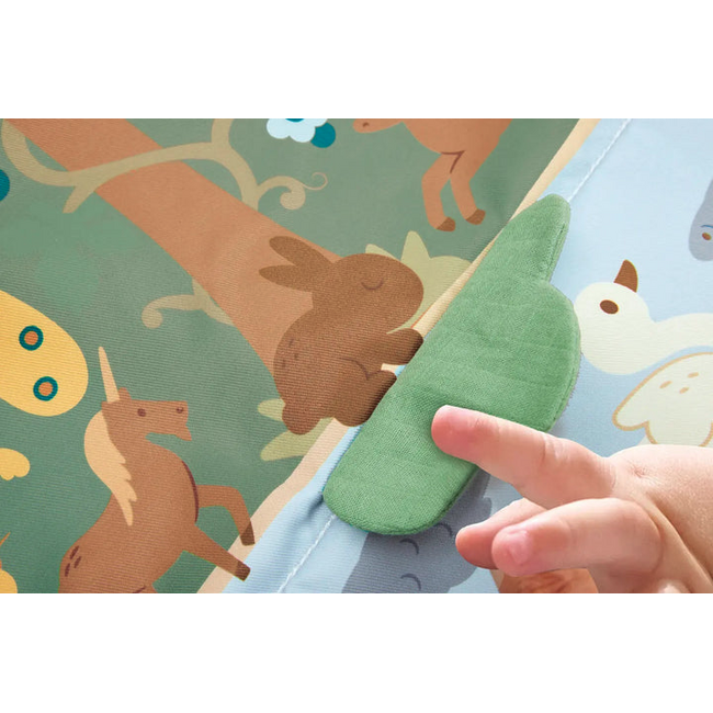 Hape - The Met Tree Of Life Play Mat E0141