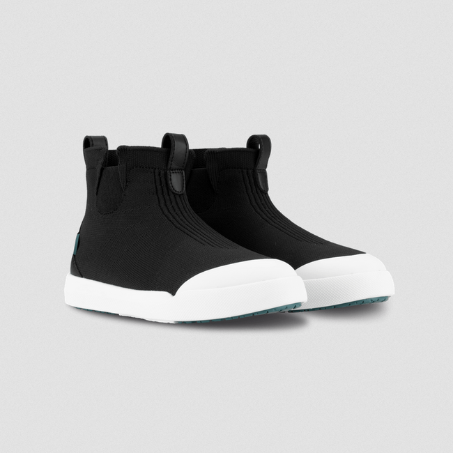 Vessi Vessi Kids Weekend Chelsea Boot - Asphalt Black on White SHKCABJ