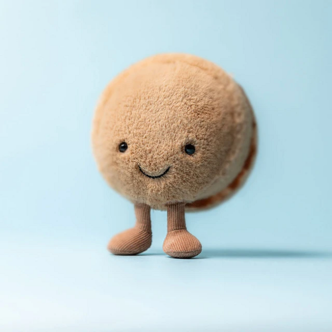 Jellycat Jellycat - Amuseables Mona Macaron (Chocolate)
