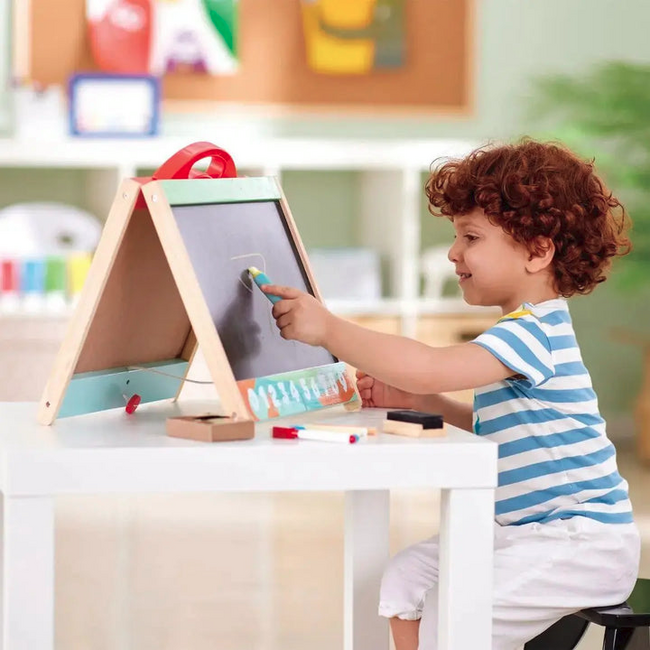 Hape - Store & Go Easel E1062