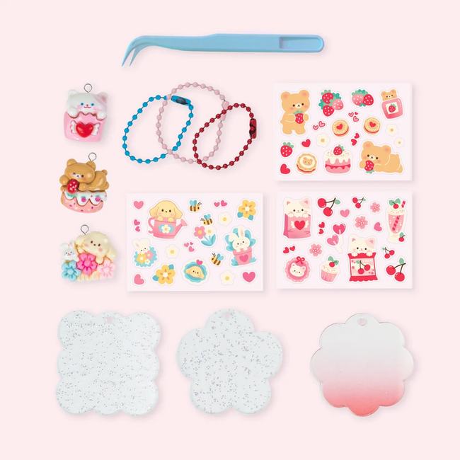 Tiger Tribe Tiger Tribe - Sticker Craft Kit - Kawaii Bag Charms TG6-0334