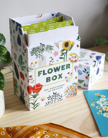 Chronicle Books Flower Box - 100 Postcards by 10 Artists