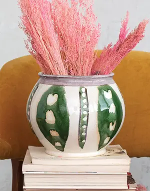Creative Co-op CC Hand-Painted Vase - Green/Cream