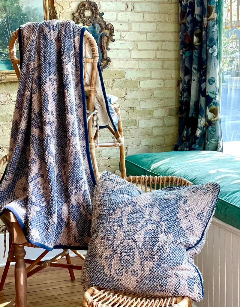 Patina Vie Patina Vie Velvet Edge Throw