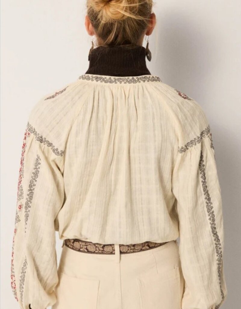 Maison Hotel Maison Hotel Virginia Blouse