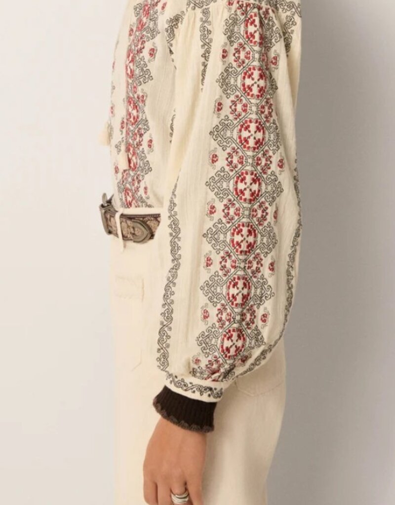 Maison Hotel Maison Hotel Virginia Blouse