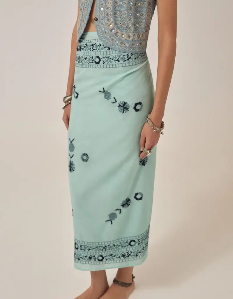 Maison Hotel Maison Hotel Sita Pareo Skirt