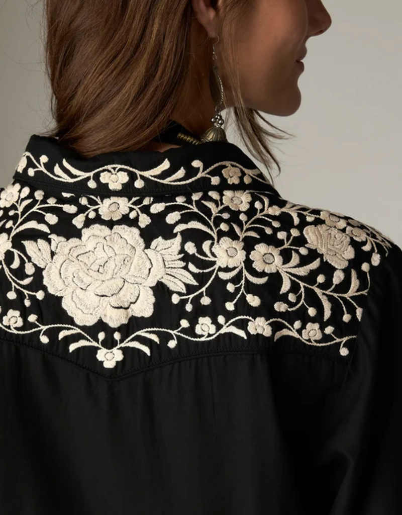 Maison Hotel Maison Hotel Antonio Shirt