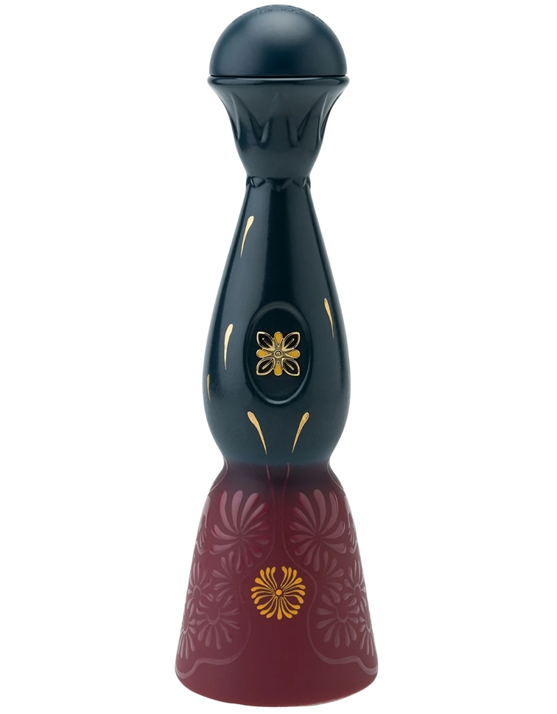 Clasé Azul 2026 'Trascender' Día de Muertos, Añejo Tequila, Jalisco, México Limited Edition, México 1L